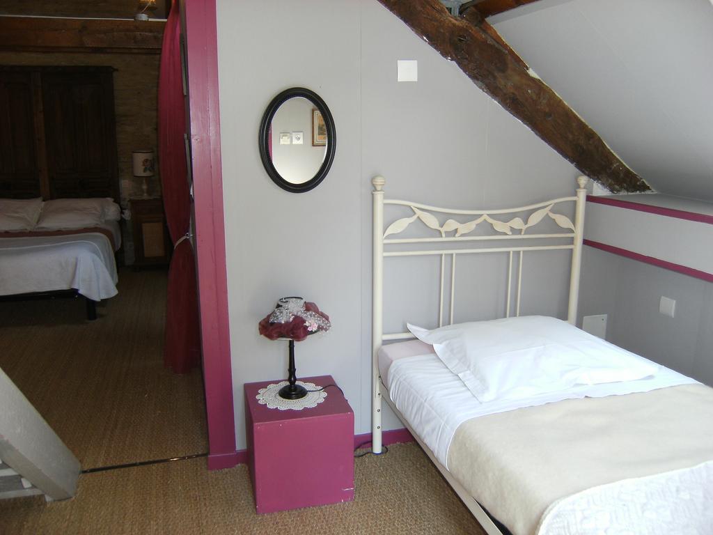 Le Relais Du Mont Chauve Bed and Breakfast Caumont-Sur-Aure Kamer foto